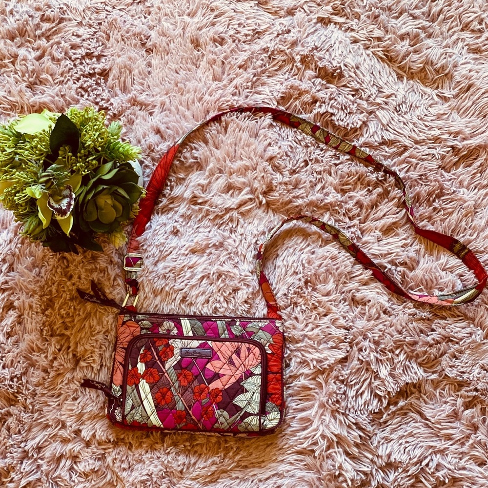 Vera Bradley Medium Sized Cross Body Purse